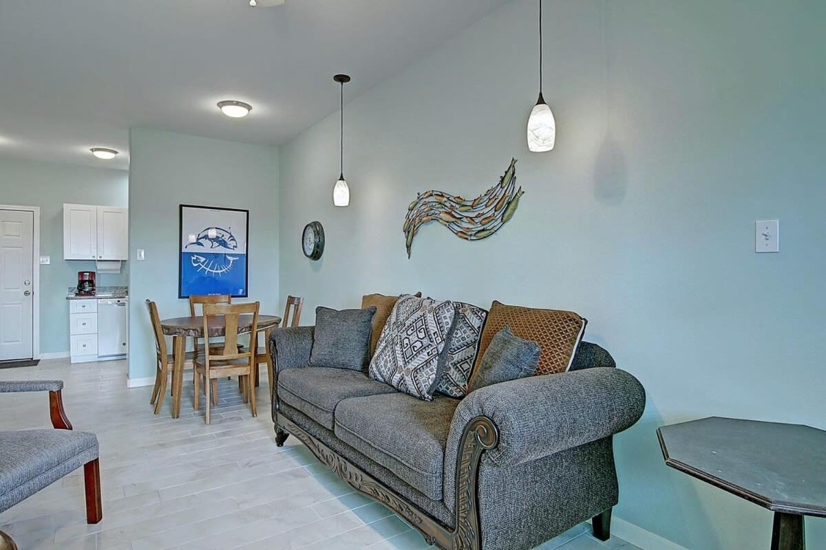 Captain Quarter's 1 Bedrm Unit At Sea Isle Village *