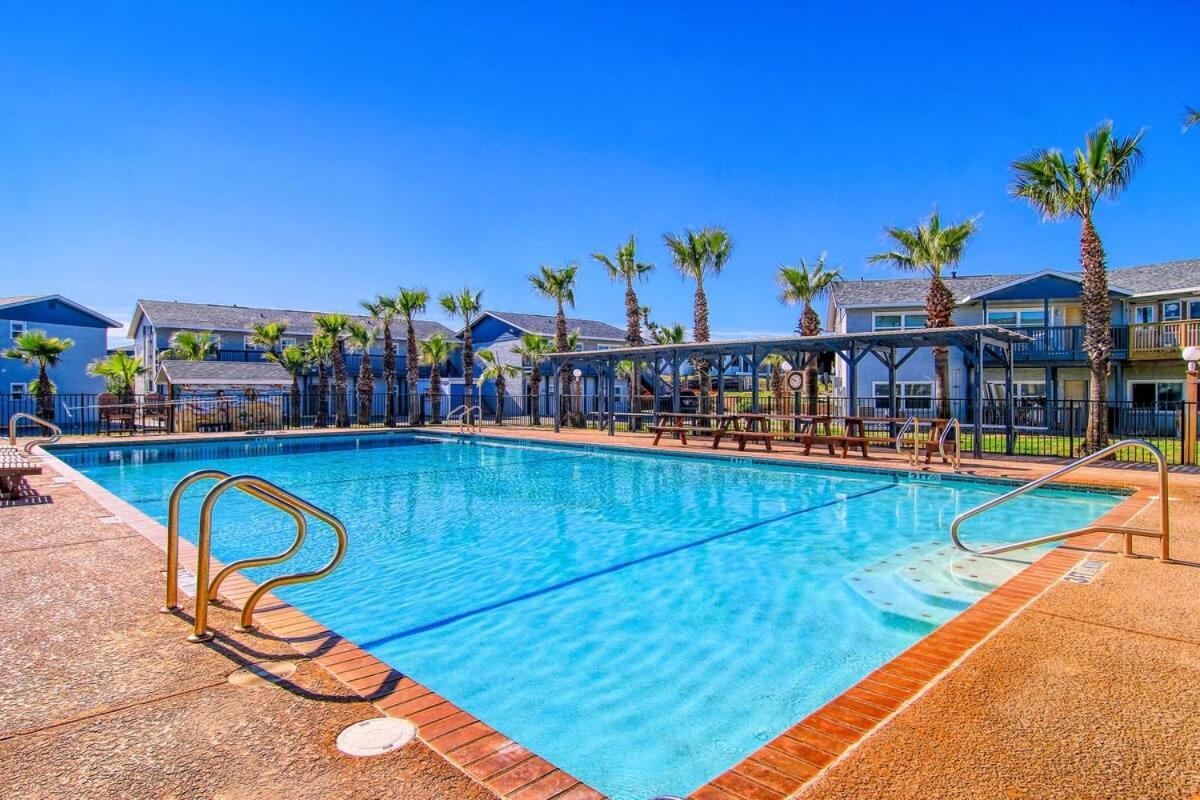 Captain Quarter's 1 Bedrm Unit At Sea Isle Village Holiday home *